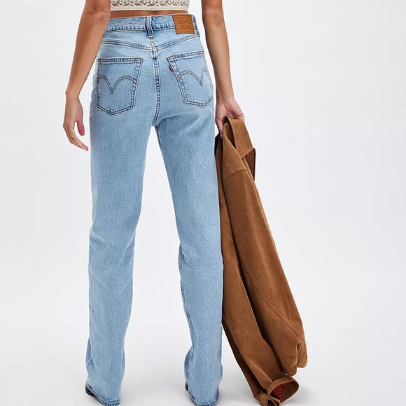 Levi's Ribcage Straight jeans w/ raw hem - Picture 3 of 7